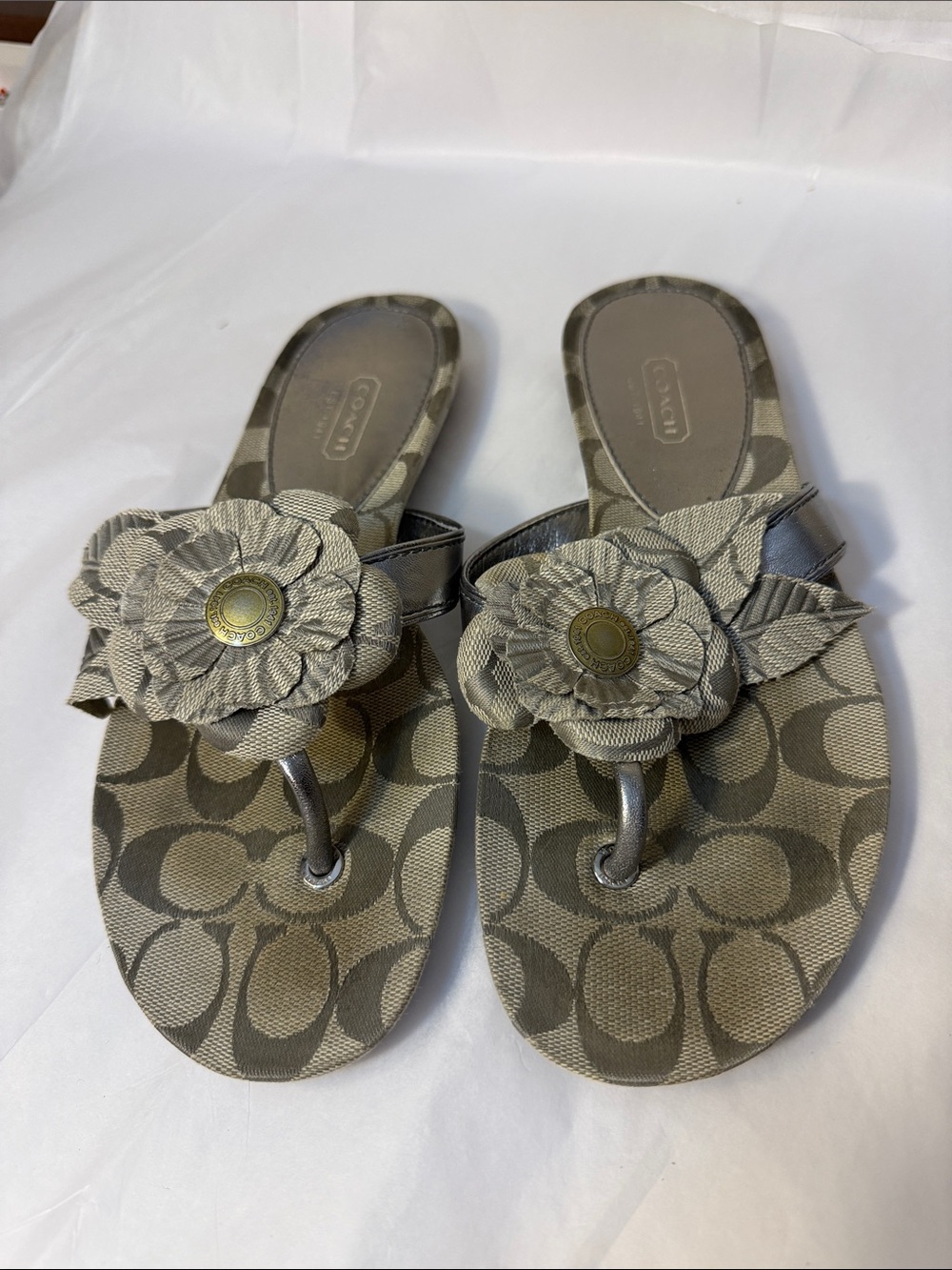 Coach Khaki Signature Logo Flower Thong Sandals